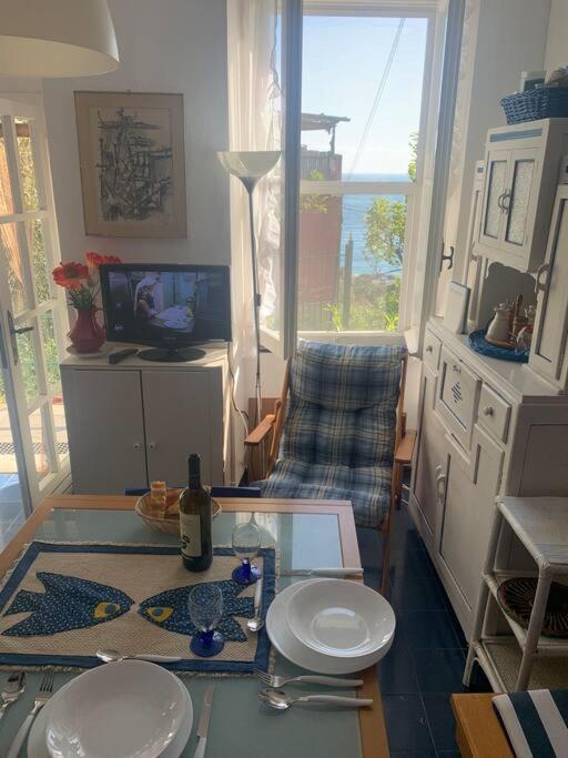 Cozy Beach House With Nice Garden, Basic Feel Lägenhet Bonassola Exteriör bild